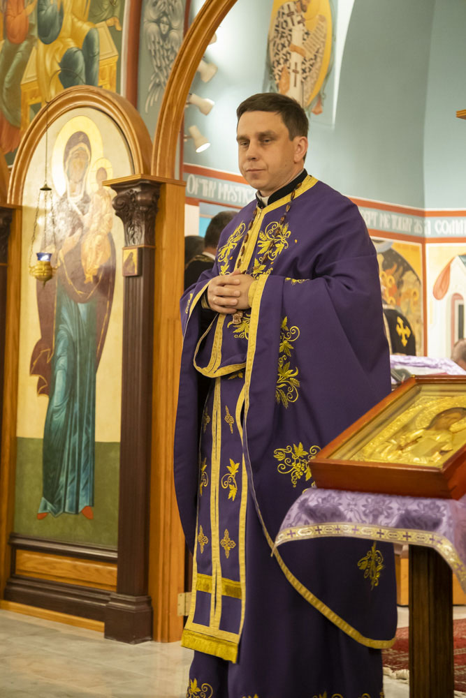 Scene from St. 
Lukes Hosts Combined Pre-sanctified Liturgy.